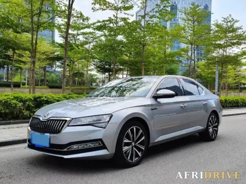 2025 Skoda Superb