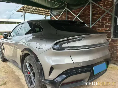 2025 MI YU7 3