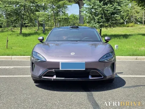 2024 MI SU7 2