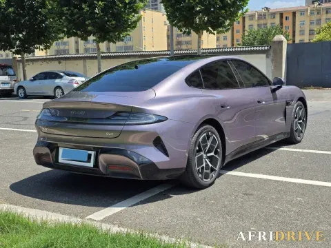 2024 MI SU7 5