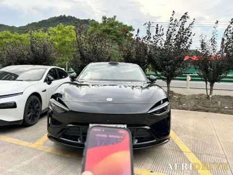 2025 MI YU7 3