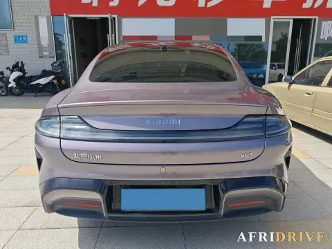 2024 MI SU7 6