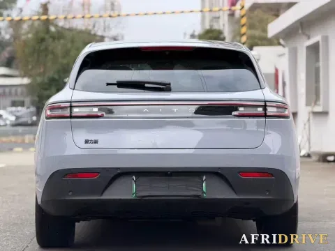 2024 AITO M5 8