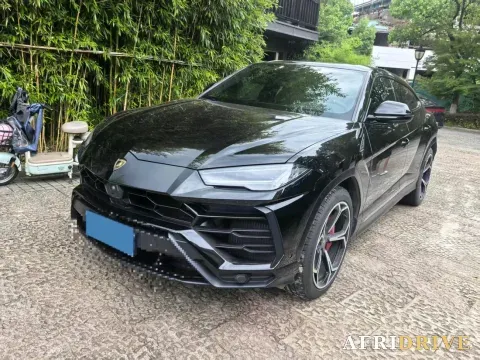 2021 Lamborghini Urus