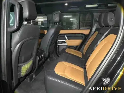 2024 Land Rover Defender 3