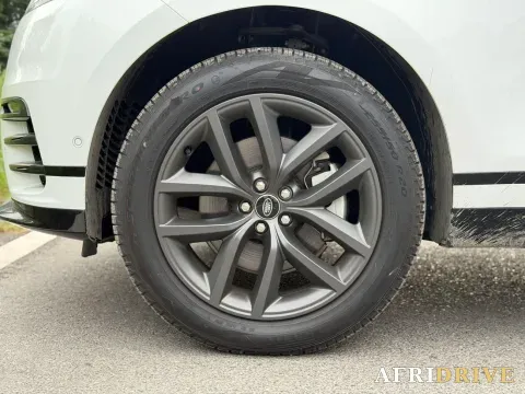 2025 Land Rover Range Rover Velar 11