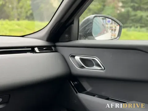 2025 Land Rover Range Rover Velar 7