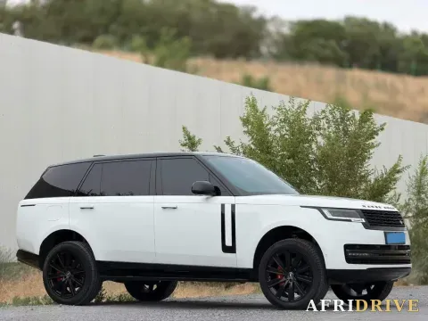 2024 Land Rover Range Rover 3