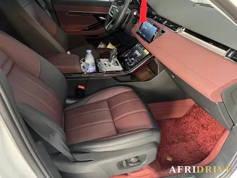 2023 Land Rover Range Rover Evoque 4