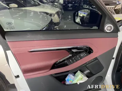 2023 Land Rover Range Rover Evoque 6