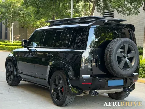 2024 Land Rover Defender 19