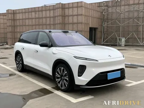 2024 NIO ES8 3