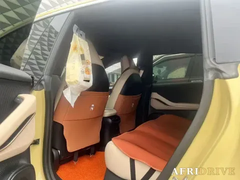 2023 NIO ET5T 3