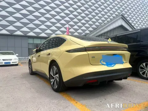 2023 NIO ET5T 4