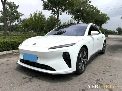 2024 NIO ET5