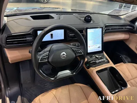 2018 NIO ES8 9