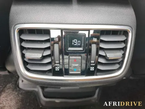 2020 Honda UR-V 10