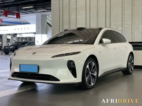 2024 NIO ET5T
