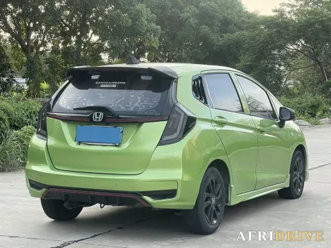 2018 Honda Fit 9