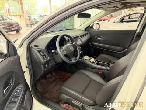 2020 Honda Vezel 2