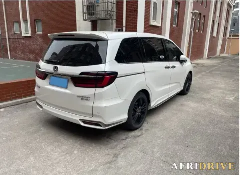 2022 Honda Odyssey 6