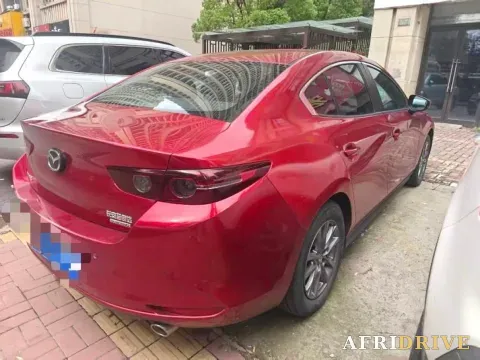 2020 Mazda 3 Axela 2