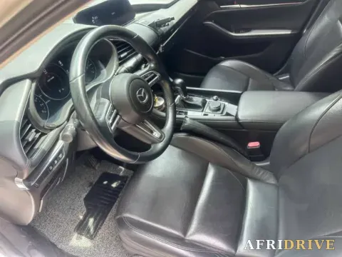 2020 Mazda 3 Axela 3