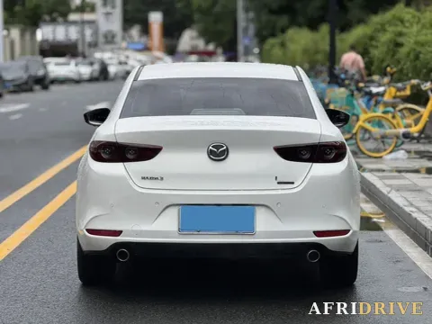 2023 Mazda 3 Axela 8