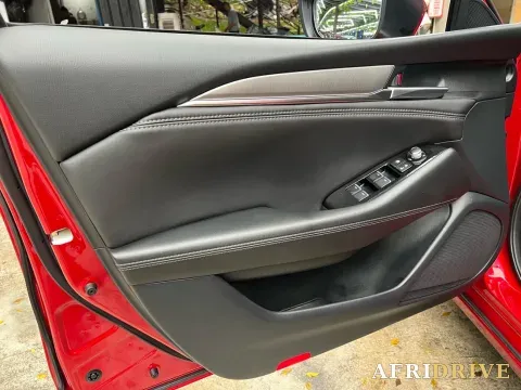 2020 Mazda Atenza 7