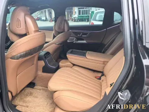 2025 Mercedes-Benz E Class 4
