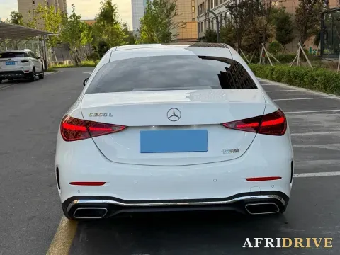 2025 Mercedes-Benz C Class 8