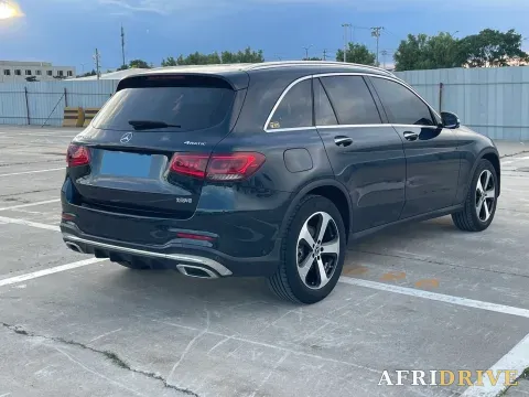 2022 Mercedes-Benz GLC Class 4