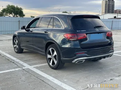 2022 Mercedes-Benz GLC Class 6