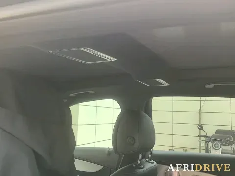 2022 Mercedes-Benz GLC Class 3