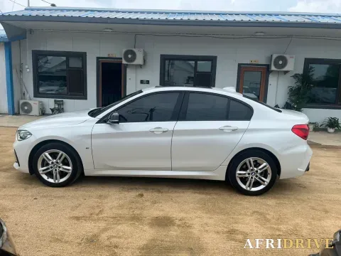 2022 BMW 1 Series 8