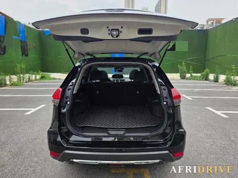 2023 Nissan X-Trail 4