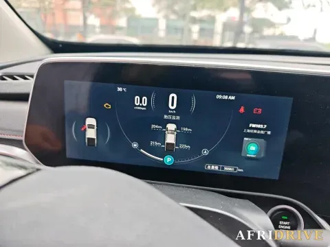 2021 MAXUS T90 8