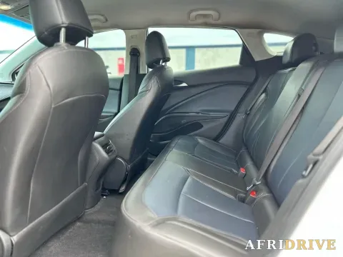 2022 Buick Envista 11