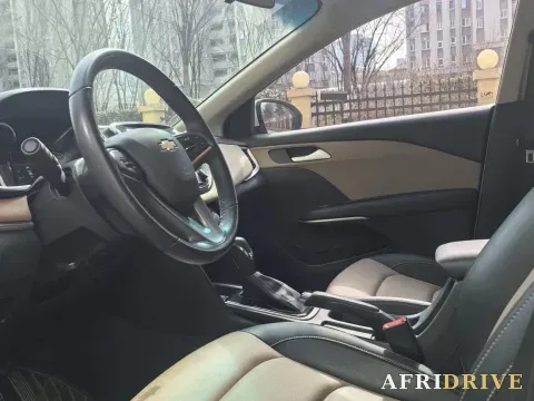 2020 Chevrolet Monza 7