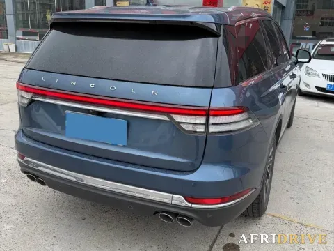 2020 Lincoln Aviator 4