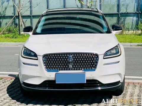 2022 Lincoln Corsair 2
