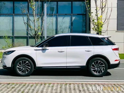 2022 Lincoln Corsair 4