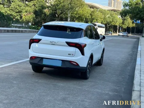 2022 Neta V 5