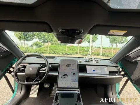 2022 Neta S 7