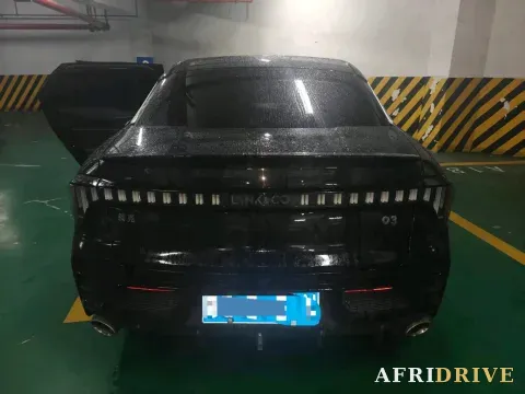 2023 LYNK&CO 03 6