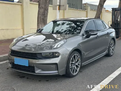 2022 LYNK&CO 03
