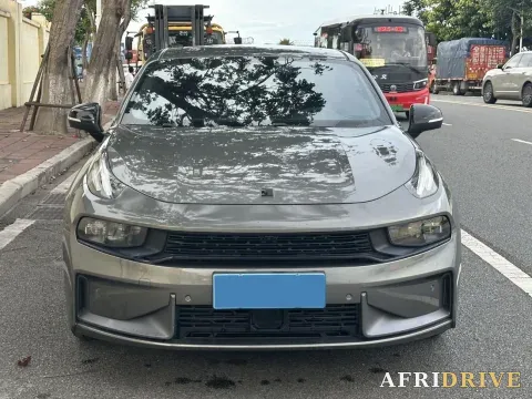2022 LYNK&CO 03 2