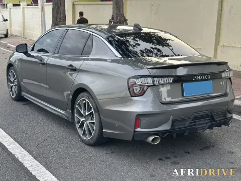 2022 LYNK&CO 03 7