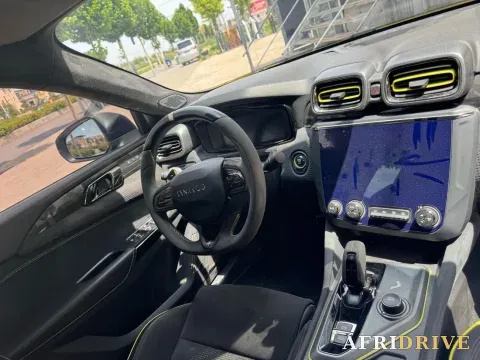 2022 LYNK&CO 03 5