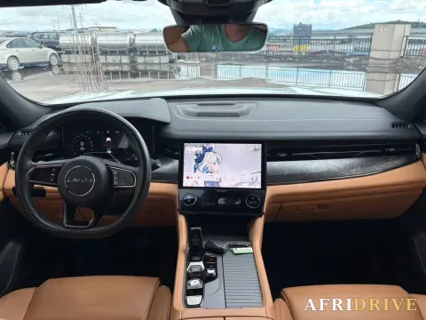 2021 LYNK&CO 09 EM-P 9